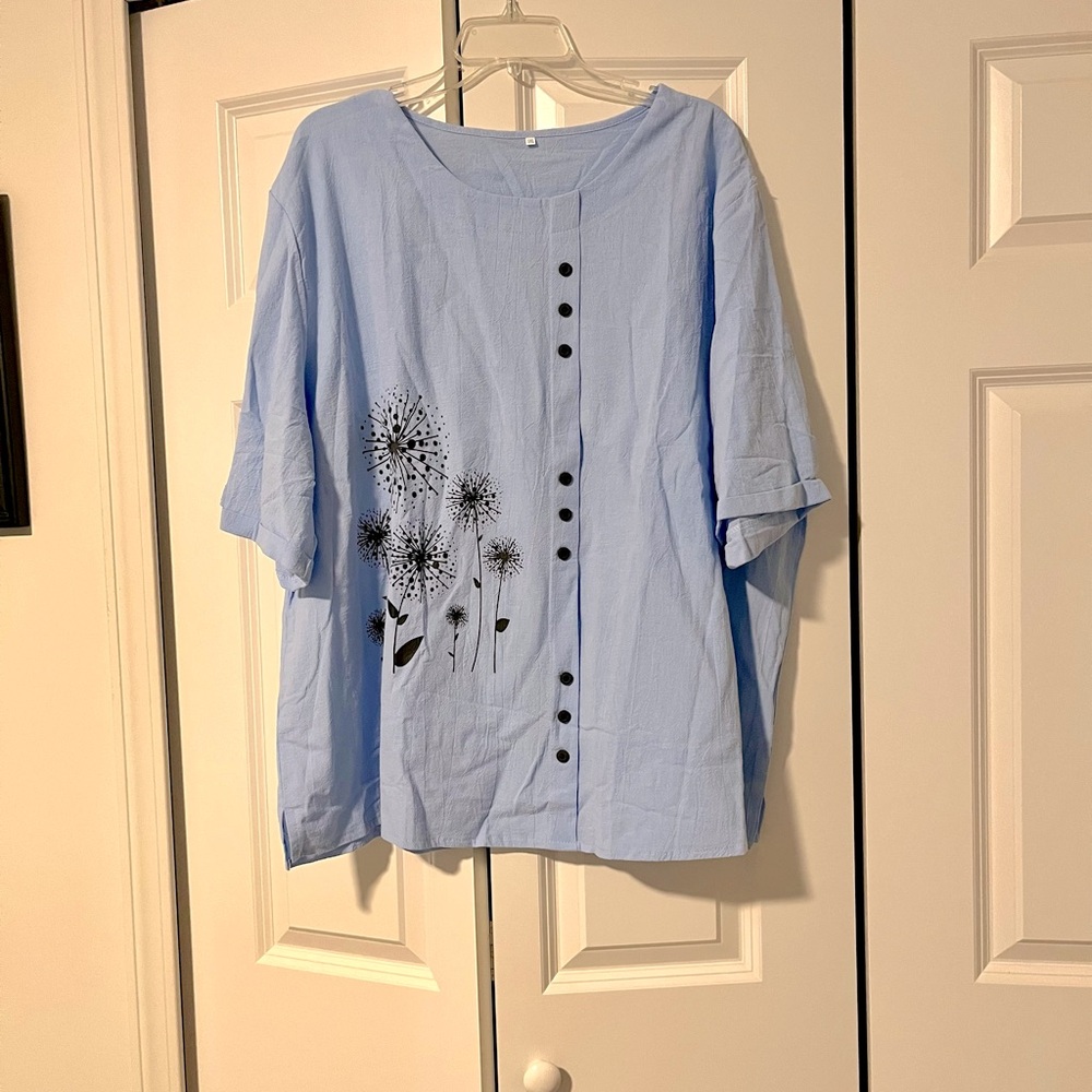 NWOT Plus Women’s Short-Sleeved Blouse 22W